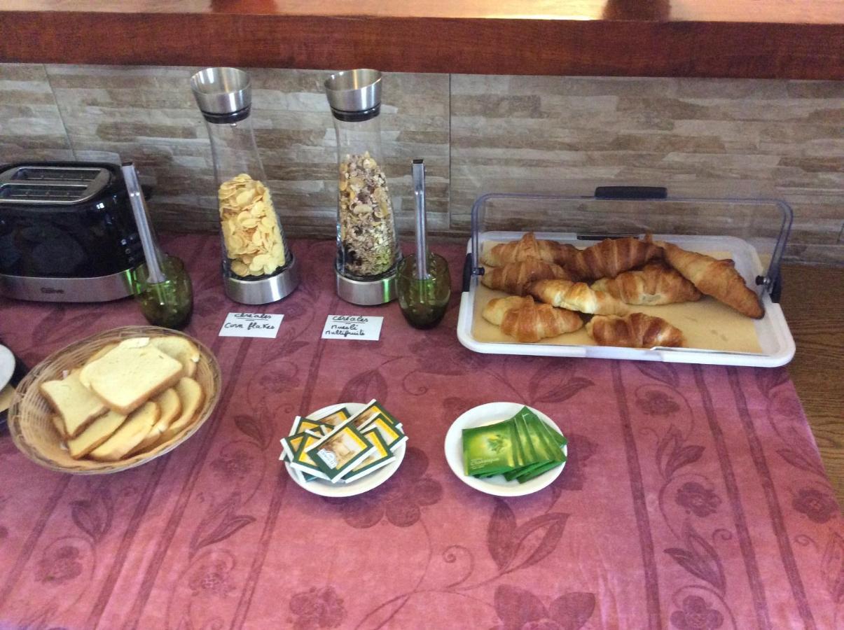 Hotel Restaurant De La Poste Aullene Εξωτερικό φωτογραφία